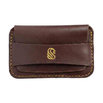 محفظة سوليد بني فخامة يدوية وتقنية ذكية.